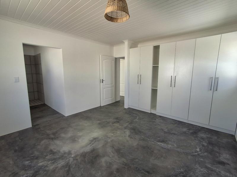 3 Bedroom Property for Sale in Britannia Bay Western Cape